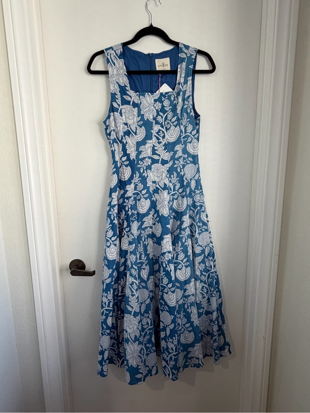 Umgee Blue and White Floral Midi Dress